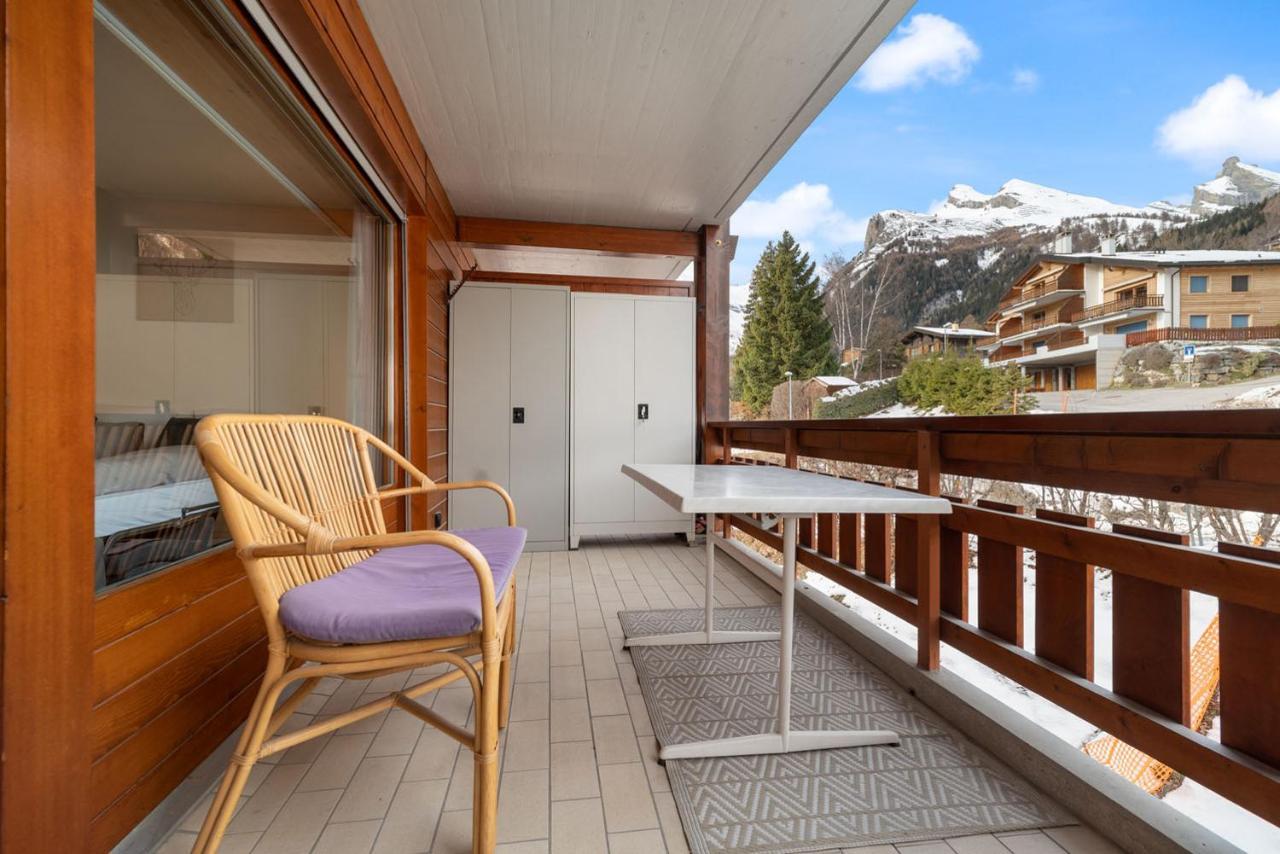 Charmant Studio Renove Situe Dans Les Bains D'Ovronnaz, Immeuble Les Sources Luaran gambar